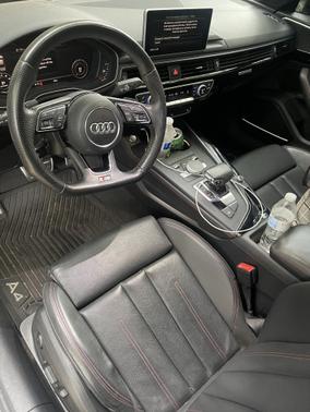 Photo 3 of 9 of 2018 Audi A4 2.0T Premium
